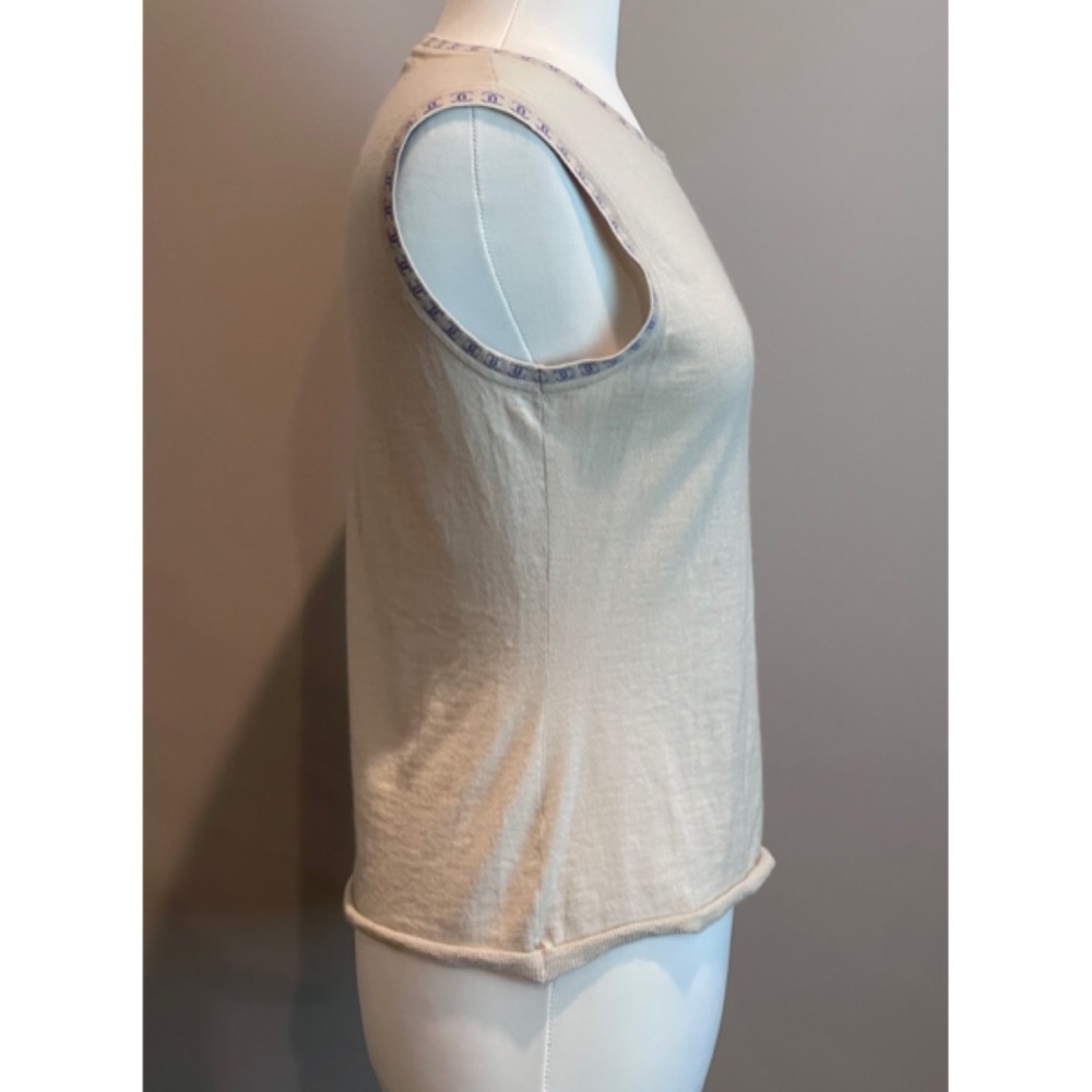✨Rare Vintage CHANEL 2001 Collection CC Logo Cashmere Vest Sweater Top Shirt - Picture 4 of 14